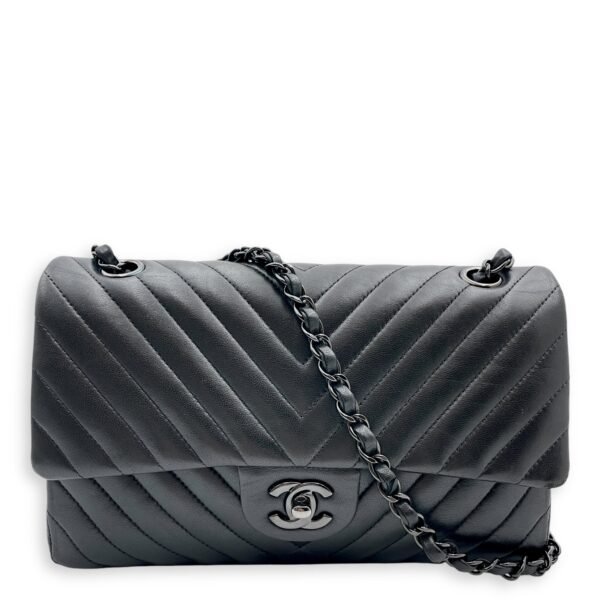 Chevron (DF) Medium Black Shoulder Bag in Lambskin, Black Chrome, Silver hardware - Image 10