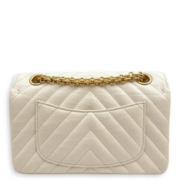 2.55 Chevron Reissue Mini White Crossbody Bag in Calfskin, Gold hardware - Image 2