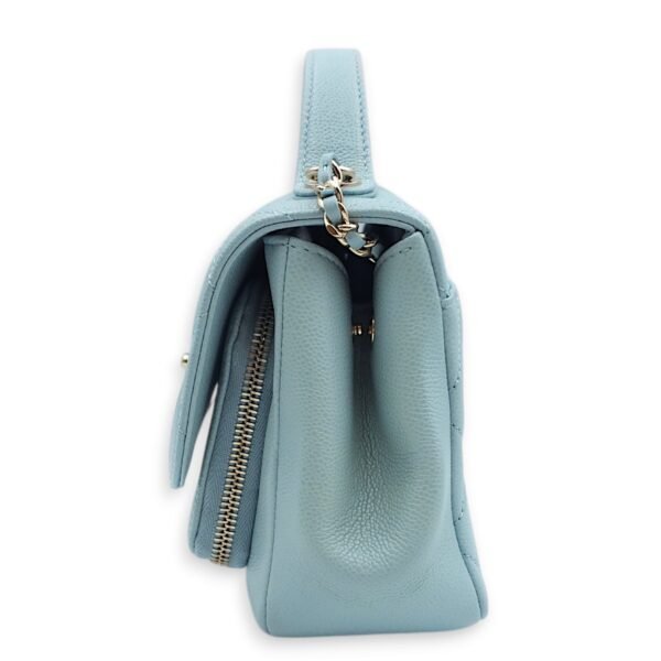Business Affinity Medium Blue Crossbody Bag in Caviar Leather, Gold hardware - Image 12