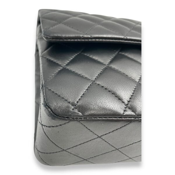 Classic Double Flap Medium Black Shoulder Bag in Lambskin, Gold hardware - Image 7