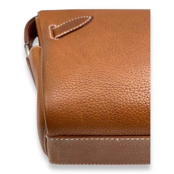 Kelly Messenger PM Fauve in Barenia Faurbourg, Palladium hardware - Image 13