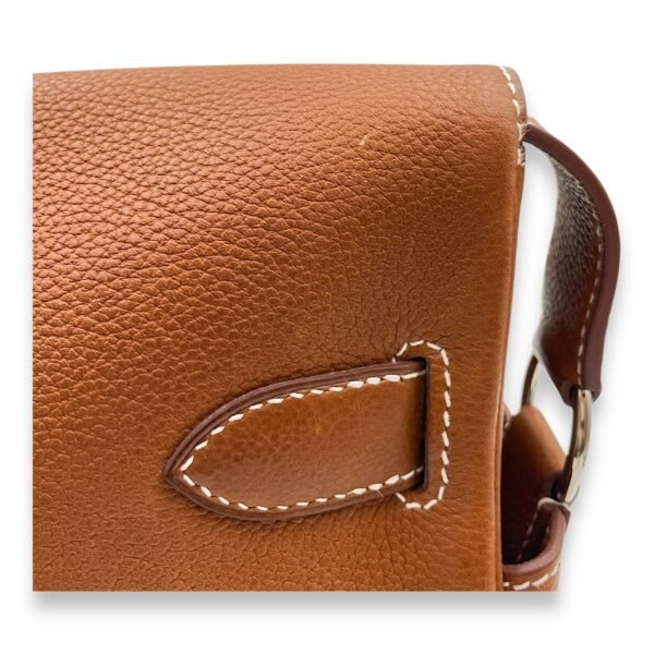 Kelly Messenger PM Fauve in Barenia Faurbourg, Palladium hardware - Image 11