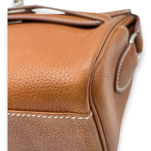 Kelly Messenger PM Fauve in Barenia Faurbourg, Palladium hardware - Image 8