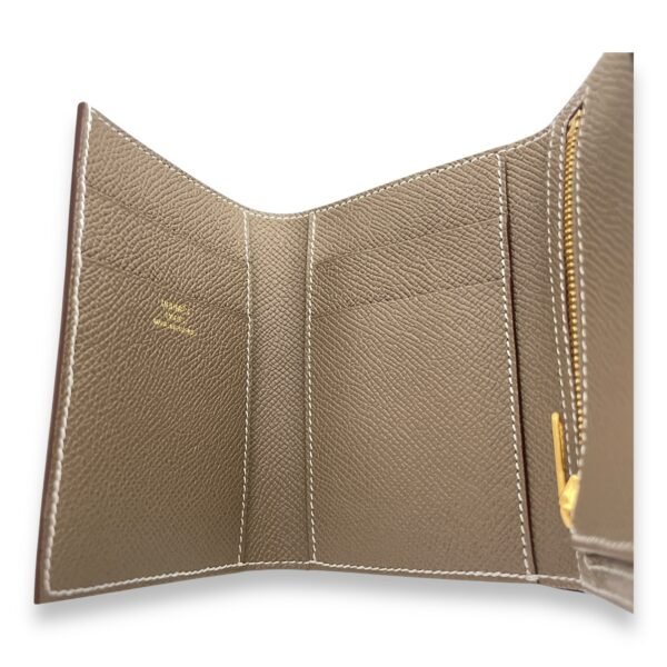 Bearn Combine Etoupe Wallet in Epsom, Gold hardware - Image 4