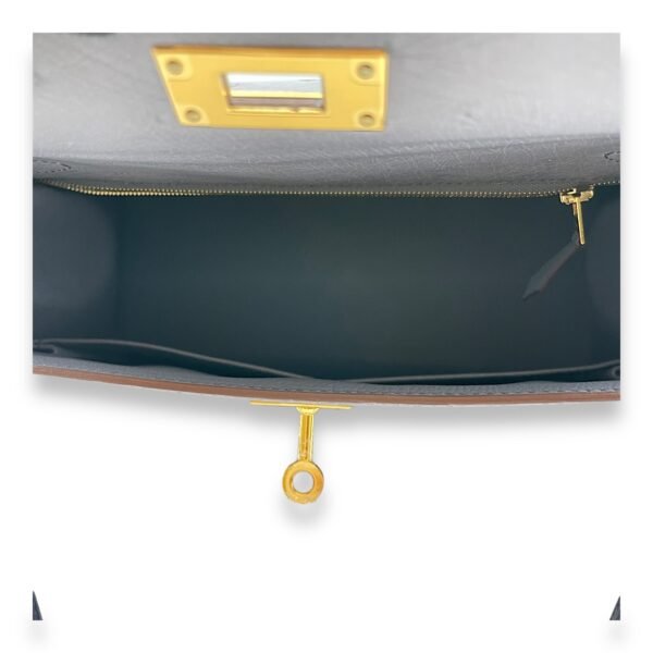 HSS Sellier Kelly 28 Gris Agate/Blue Iris in Ostrich, Gold hardware - Image 6