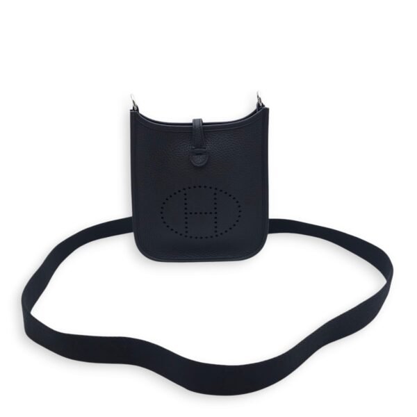Evelyne Mini Black in Clemence, Palladium hardware - Image 3