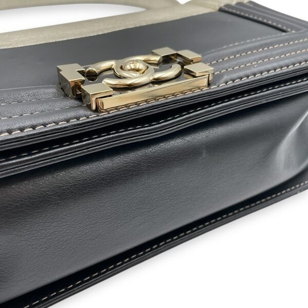 Bi-color Boy (25cm) Medium Black/Gold in Calfskin, Gold hardware - Image 7