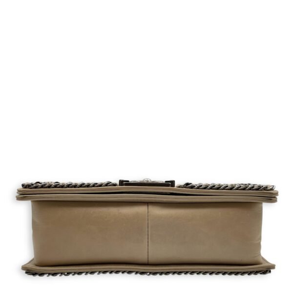 Chain Around Boy (25cm) Medium Beige in Calfskin, Ruthenium-finish Brass hardware - Image 5