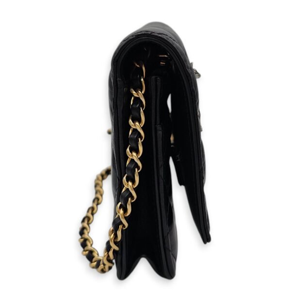 Lucky Symbols Reissue Wallet On Chain Others Black Crossbody Bag in Distressed Leather, 2-Tone hardware - Image 3