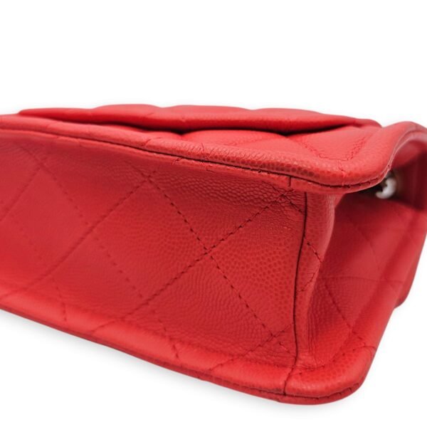 Chanel Quilted Seasonal Flap (Square) Coral Shoulder Bag in Soft Caviar, Gold hardware - Image 6