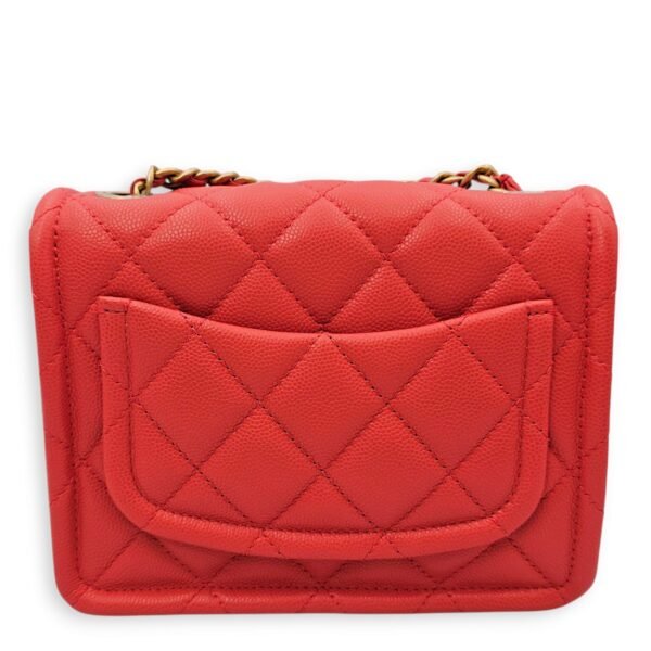 Chanel Quilted Seasonal Flap (Square) Coral Shoulder Bag in Soft Caviar, Gold hardware - Image 2