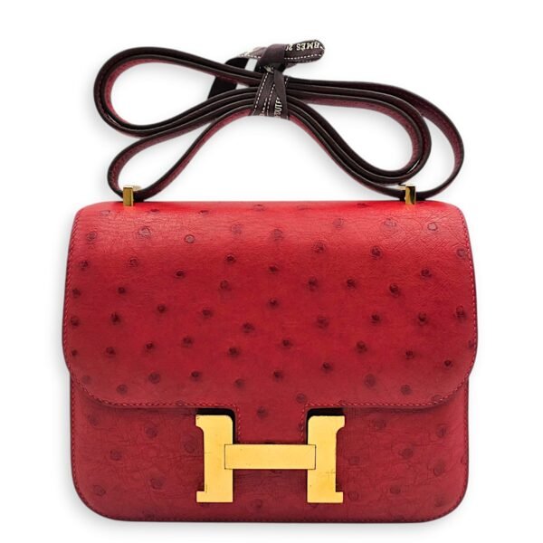 Constance 18 Rouge Vif in Ostrich, Gold hardware