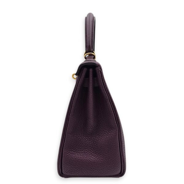 Kelly 25 Cassis in Togo, Gold hardware - Image 4