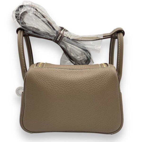Lindy II Mini Etoupe in Clemence, Gold hardware - Image 2