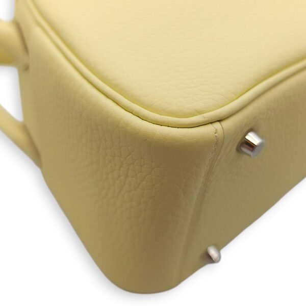 Lindy II Mini Jaune Milton in Clemence, Palladium hardware - Image 11