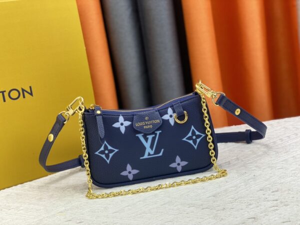 Louis Vuitton M82346 Easy Pouch