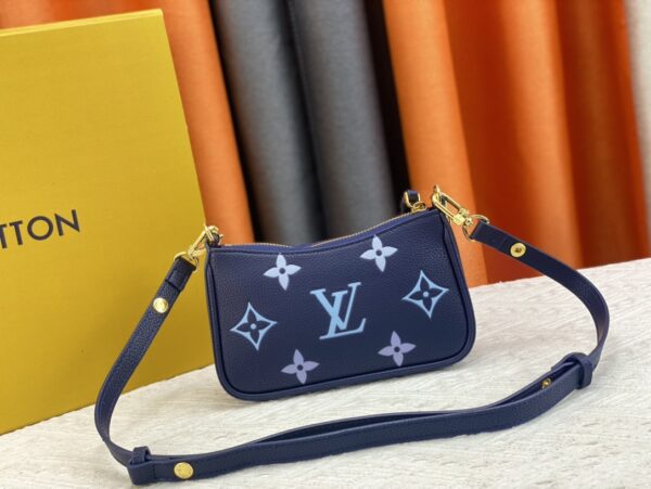 Louis Vuitton M82346 Easy Pouch - Image 8