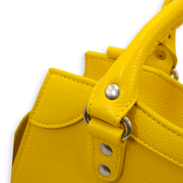 Classic Neo City Yellow Crossbody Bag in Calfskin, Palladium hardware - Image 8
