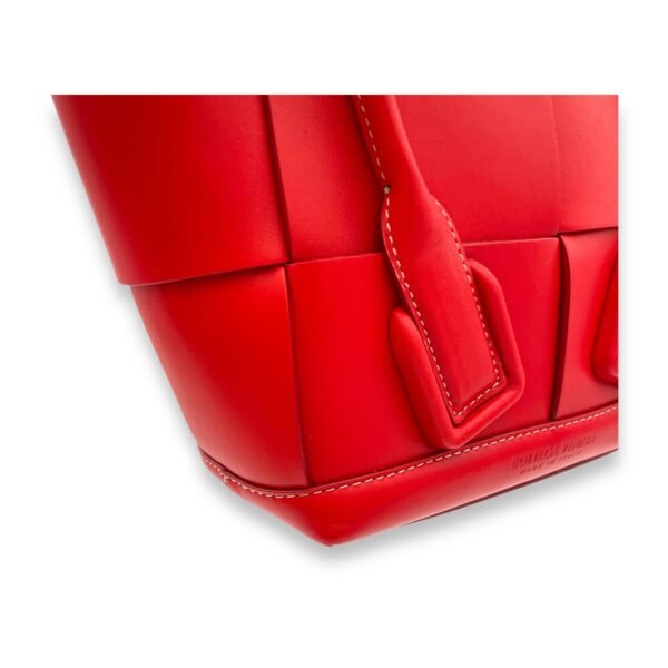 Arco Tote Bag Red in Lambskin, Silver hardware - Image 10