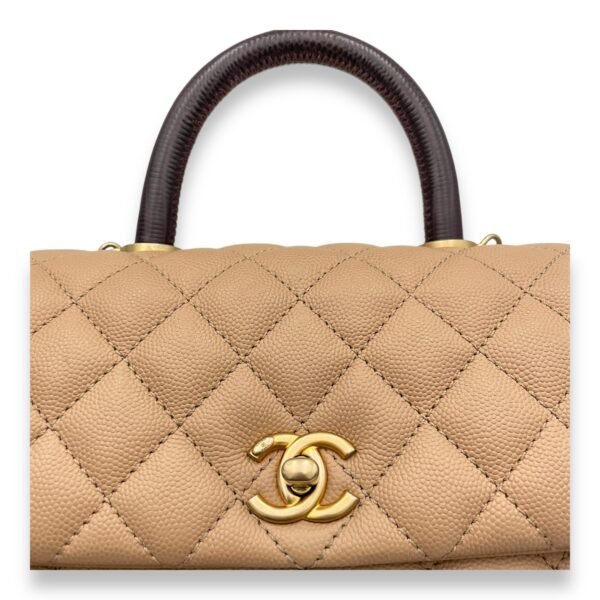 Coco Small Beige Top Handle Bag in Caviar Leather, Gold hardware - Image 8
