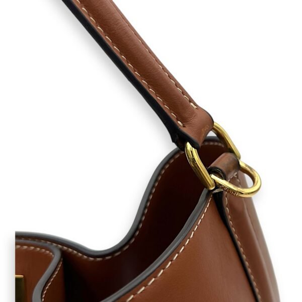 16 Tan Bucket Bag in Calfskin, Gold hardware - Image 8