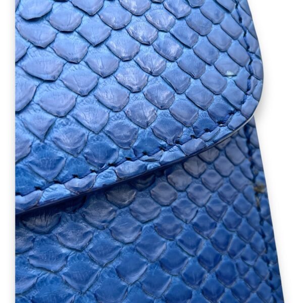 Box Medium Cobalt Shoulder Bag in Python Leather, Gold hardware - Image 7