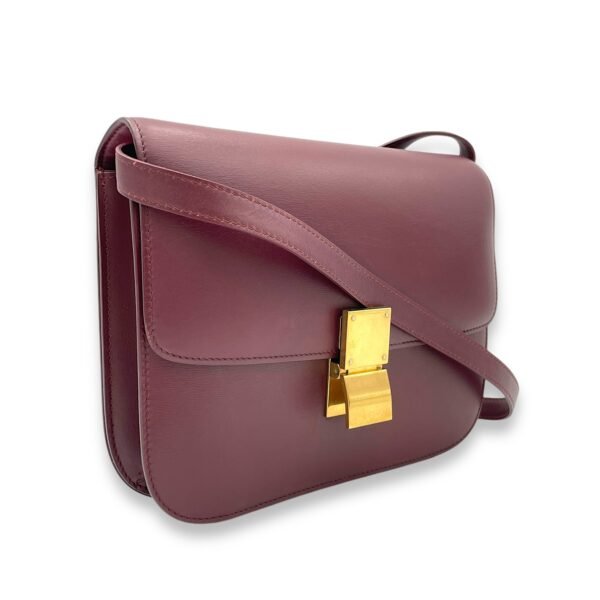 Box Medium Maroon Shoulder Bag in Calfskin, Gold hardware - Image 3