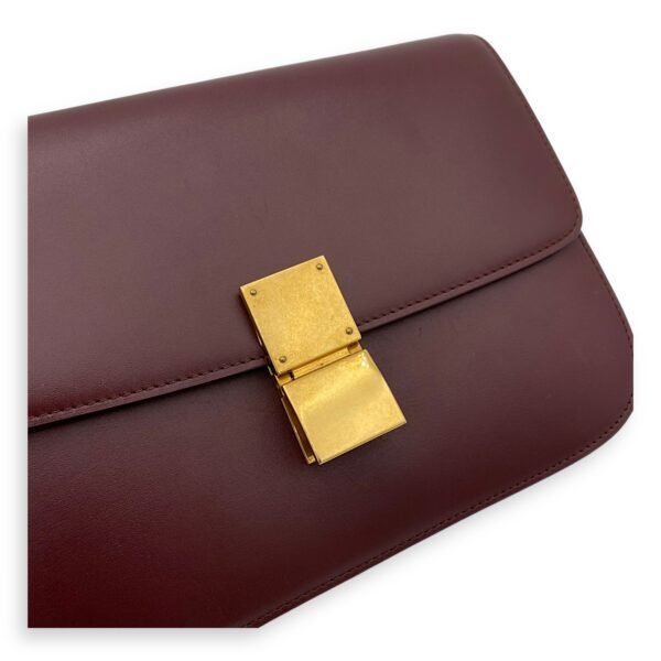 Box Medium Red Shoulder Bag in Calfskin, Brushed Gold hardware - Image 7