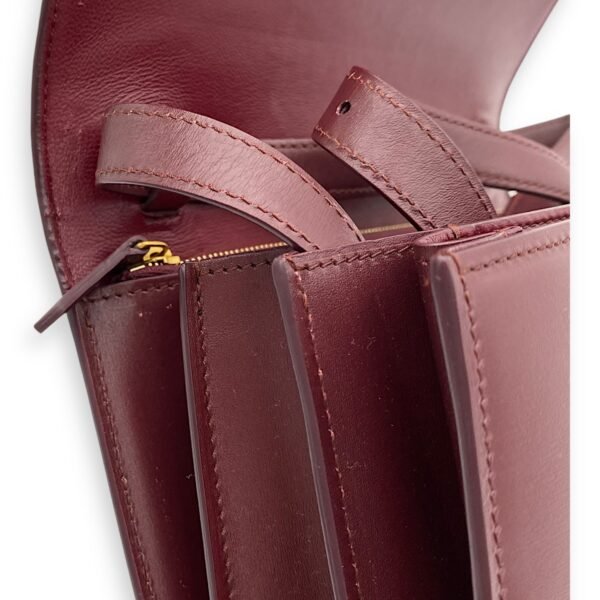 Box Medium Red Shoulder Bag in Calfskin, Brushed Gold hardware - Image 9