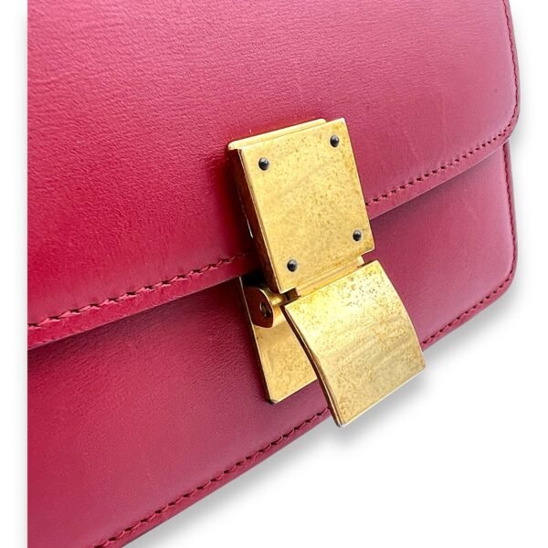 Box Small Red Shoulder Bag in Calfskin, Gold hardware - Image 6