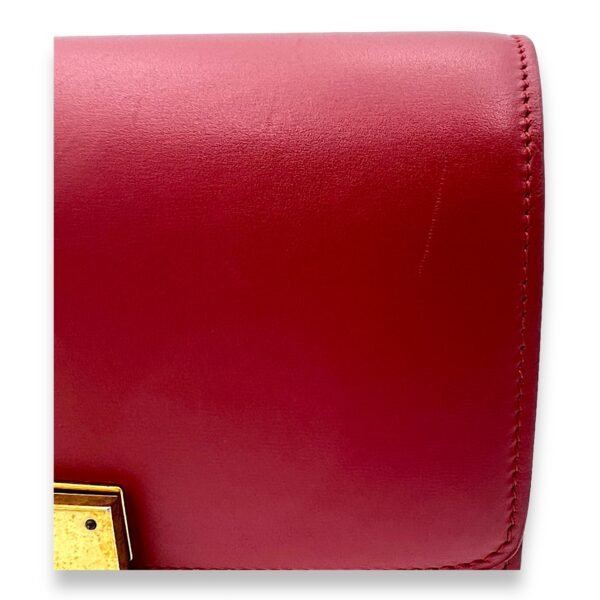 Box Small Red Shoulder Bag in Calfskin, Gold hardware - Image 7