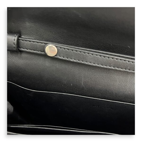 Frame Black Wallet On Chain in Calfskin, Silver hardware - Image 7
