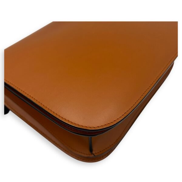 Box Crossbody Bag Brown in Calfskin, Gold hardware - Image 14