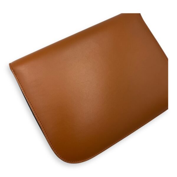 Box Crossbody Bag Brown in Calfskin, Gold hardware - Image 21