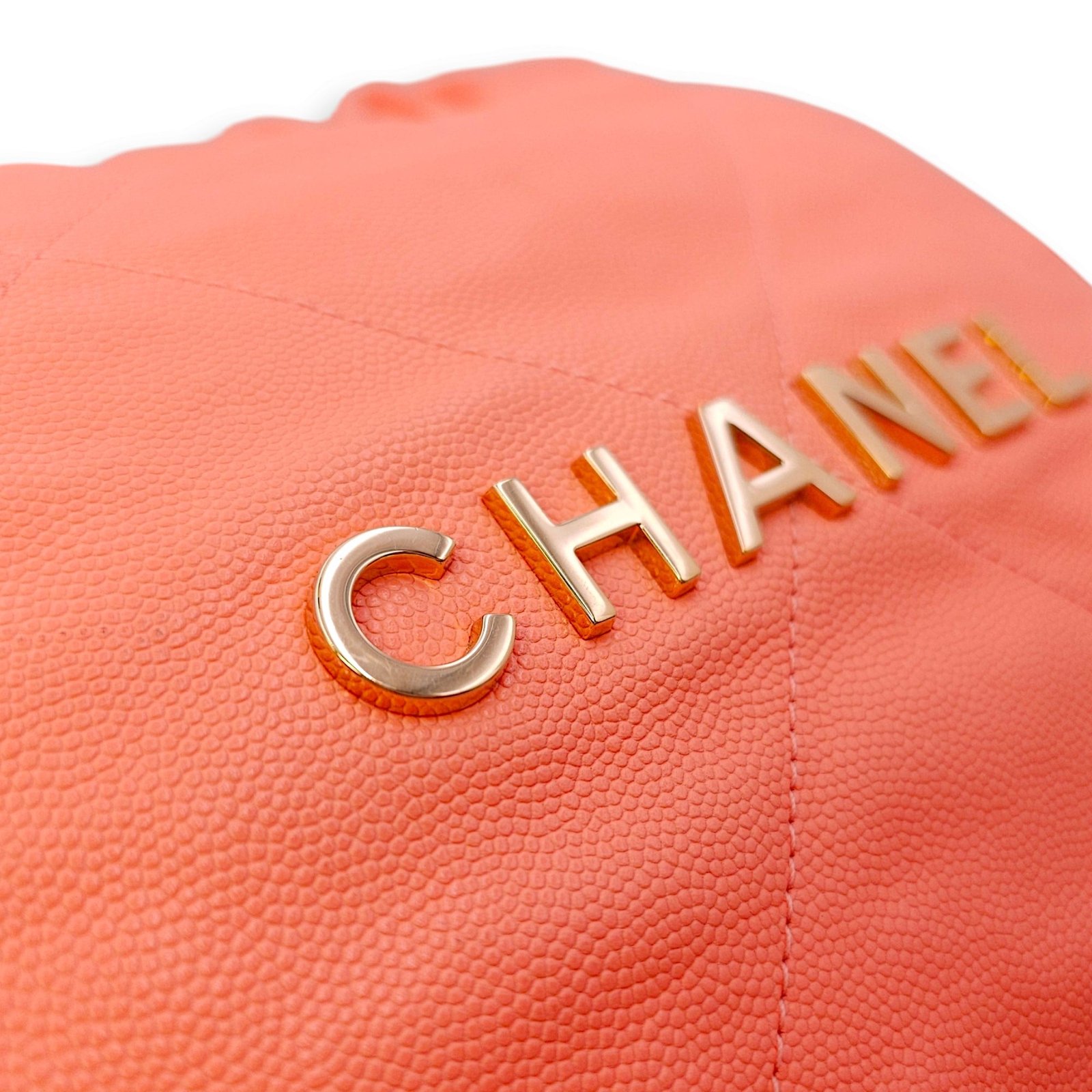 22 Tote Medium Orange Claire Shoulder Bag in Caviar Leather, Light Gold hardware - Image 8