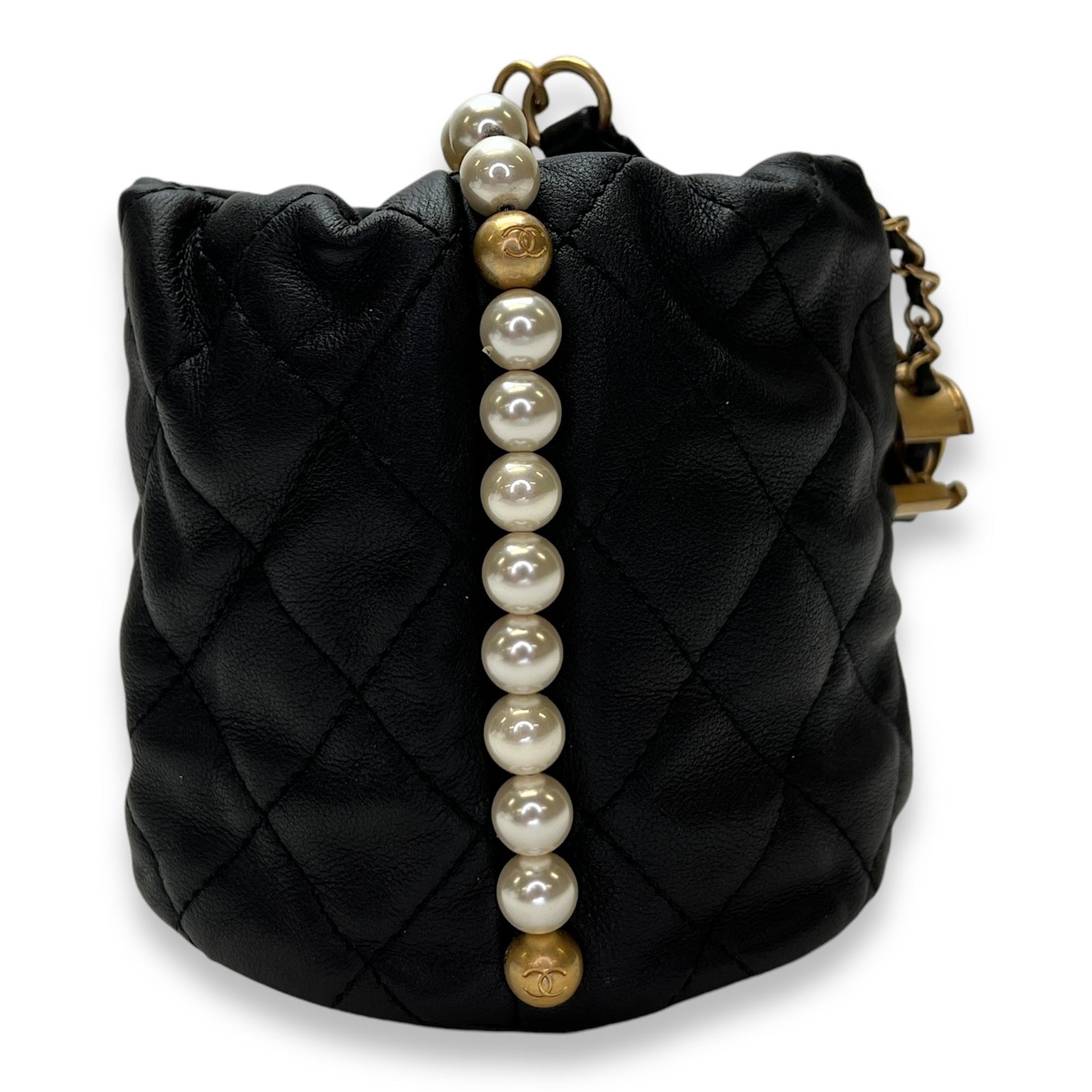 About Pearls Mini Black Bucket Bag in Calfskin, Gold hardware - Image 4