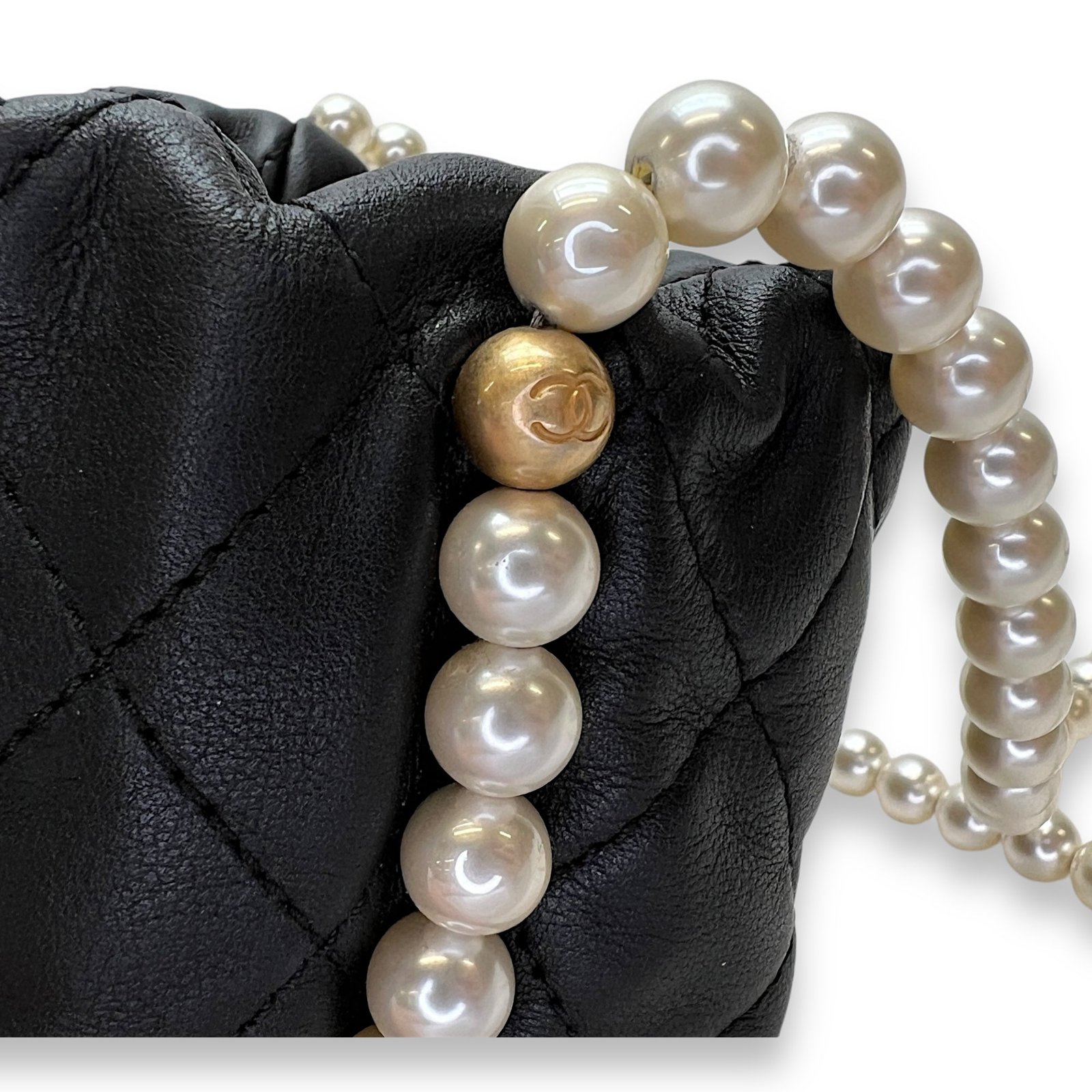 About Pearls Mini Black Bucket Bag in Calfskin, Gold hardware - Image 7