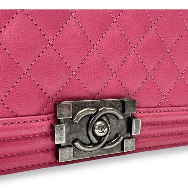 Boy Medium Pink Shoulder Bag in Calfskin,  hardware - Image 6
