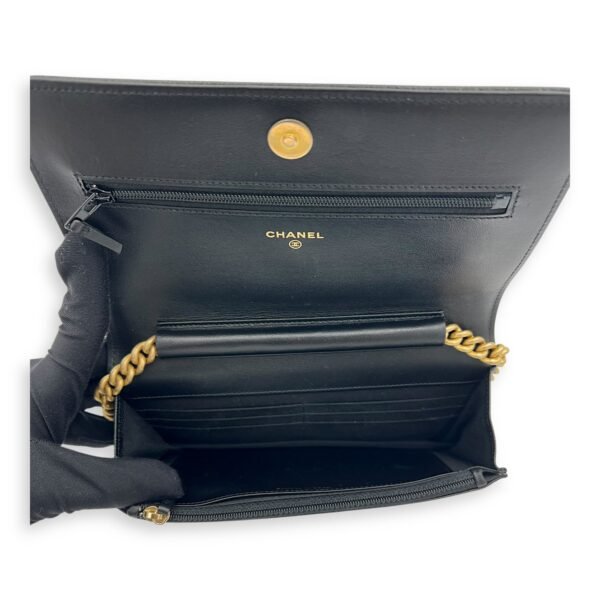 Boy Wallet On Chain Black in Caviar Leather, Gold hardware - Image 6