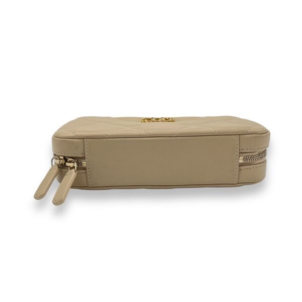 C19 Beige Clutch With Chain Camera Bag in Lambskin, Mixed hardware - Image 5