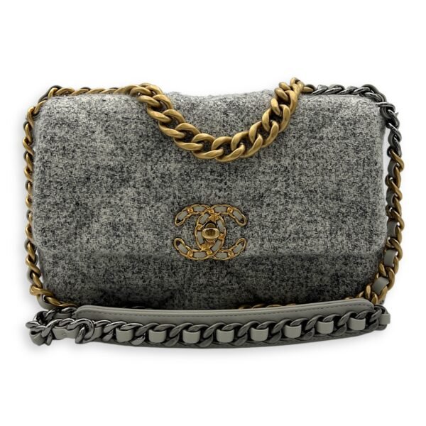 C19 Small Grey Shoulder Bag in Tweed, Gold hardware - Image 9