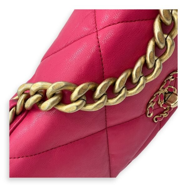 C19 Small Pink Crossbody Bag in Goat Leather, Mixed hardware - Image 7