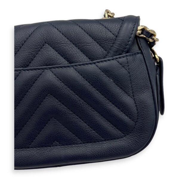 CC Flap Chevron Blue Crossbody Bag in Calfskin, Gold hardware - Image 15