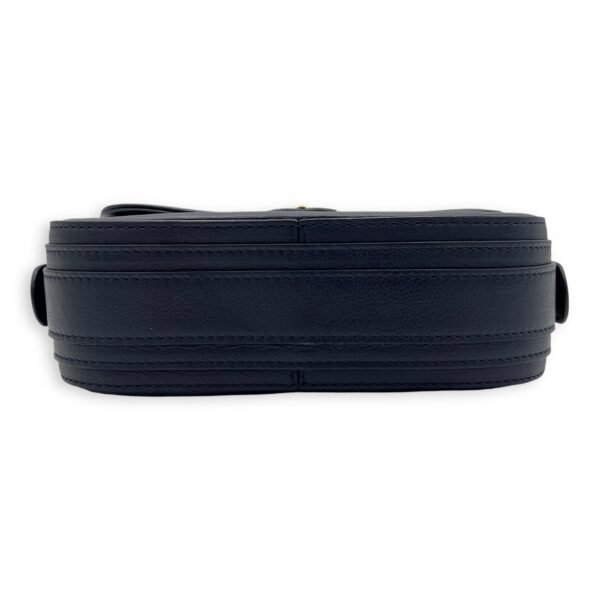 CC Flap Chevron Blue Crossbody Bag in Calfskin, Gold hardware - Image 7