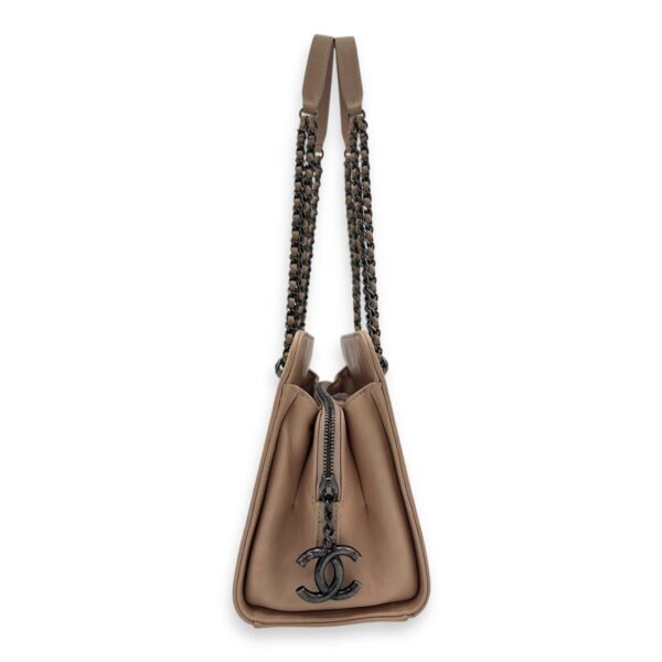 CC Quilted Beige Tote Bag in Calfskin, Ruthenium hardware - Image 2