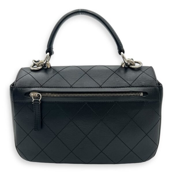 CC Shoulder Bag Black in Calfskin, Silver hardware - Image 2