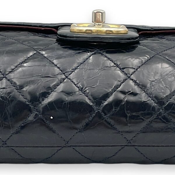 CC Turnlock Crinkled Navy Shoulder Bag in Calfskin, Gold hardware - Image 5