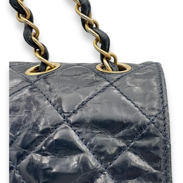 CC Turnlock Crinkled Navy Shoulder Bag in Calfskin, Gold hardware - Image 8