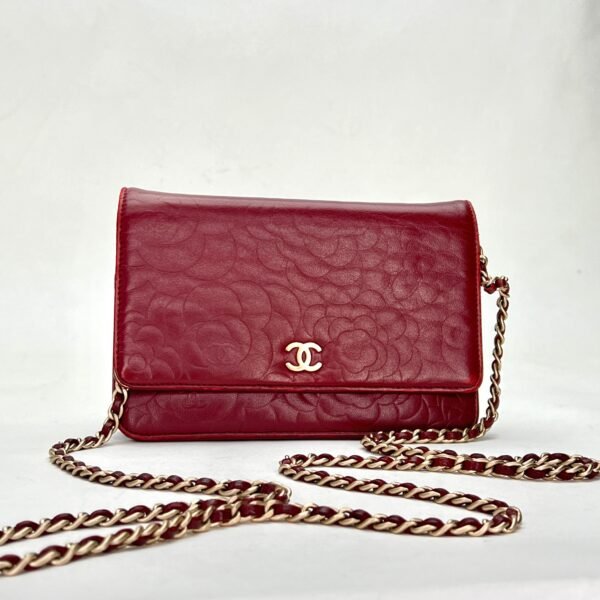 Camellia Red Wallet on Chain in Lambskin, Gold hardware - Image 6