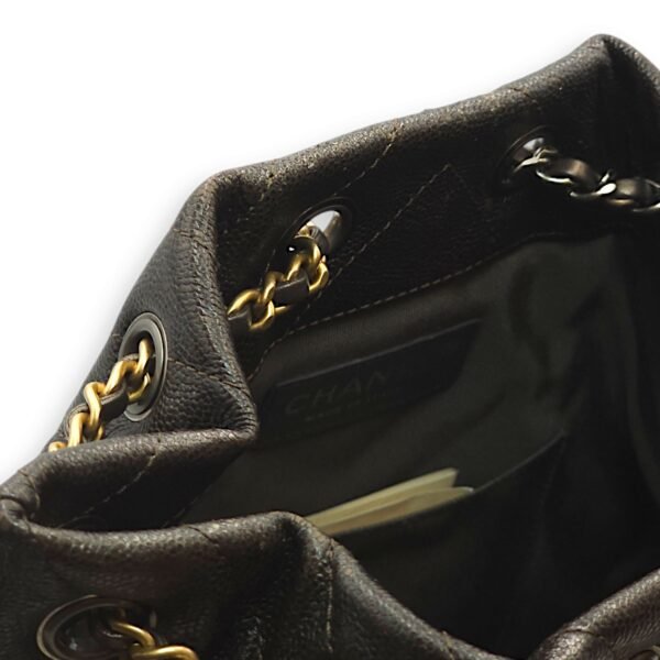 Chevron Gabrielle Dark Grey Backpack in Caviar, Gold/Ruthenium/Silver hardware - Image 7